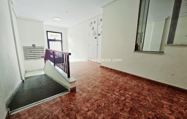 Revente - Appartement - Torrevieja - Estacion Autobuses