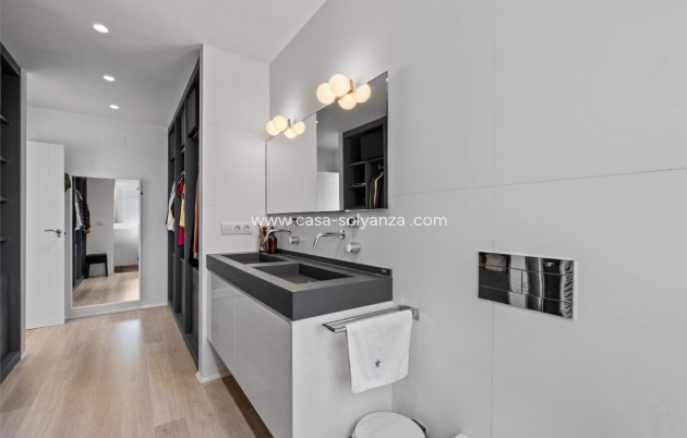 Revente - Villa - Alfas del Pí - Costa Blanca