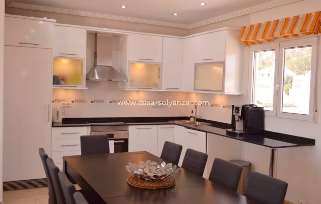 Resale - Villa - San Miguel de Salinas - Inland