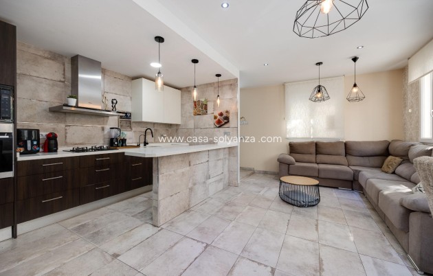 Revente - Maison de ville - Torrevieja - Center