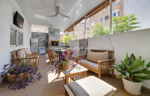 Revente - Maison de ville - Torrevieja - Center