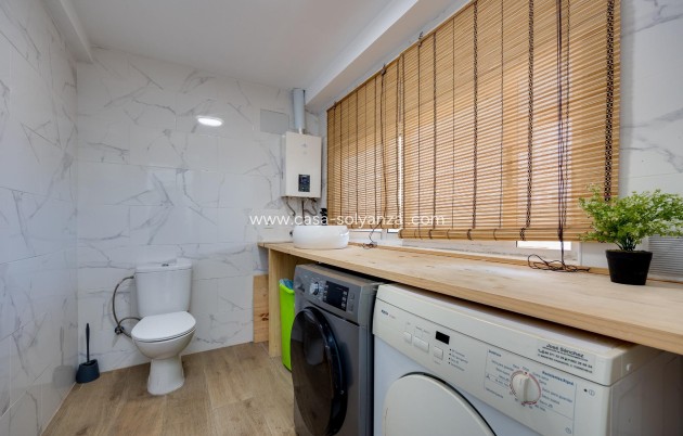 Revente - Maison de ville - Torrevieja - Center