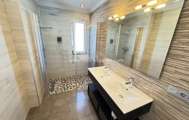 Resale - Villa - San Miguel de Salinas - Inland