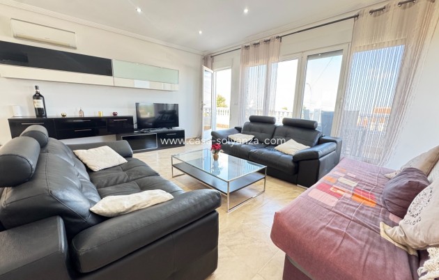 Resale - Villa - San Miguel de Salinas - Inland