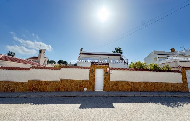 Resale - Villa - San Miguel de Salinas - Inland