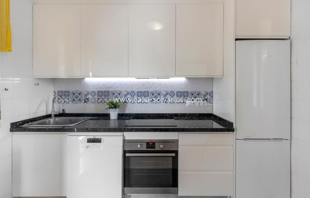 Revente - Villa - Torrevieja - Los Balcones