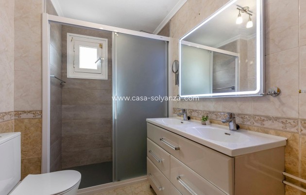 Revente - Villa - Torrevieja - Los Balcones