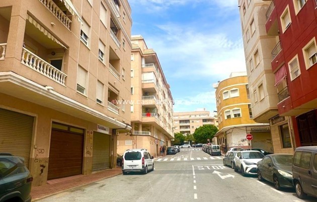 Herverkoop - Appartement / flat - Torrevieja