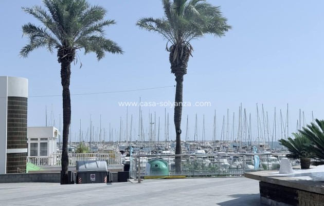 Revente - Appartement - Torrevieja - Puerto