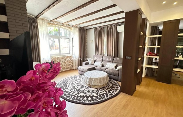 Revente - Villa - Orihuela Costa - Campoamor