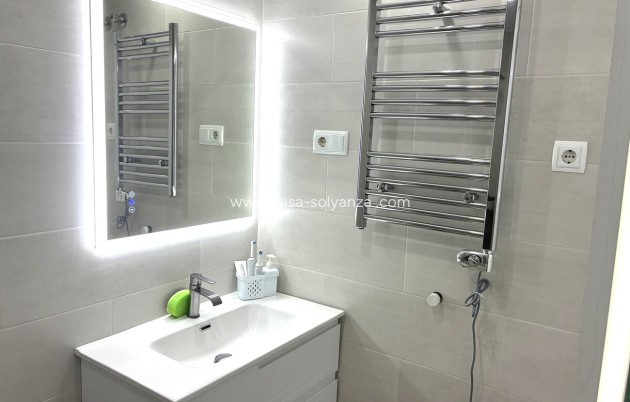 Revente - Appartement - Terrazas de la Torre - Inland