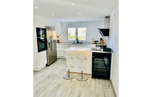 Revente - Villa - Alfas del Pí - Costa Blanca