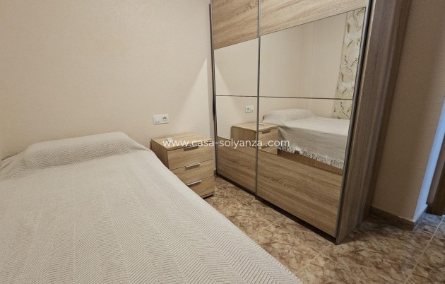 Resale - Apartment / flat - Torrevieja - Center