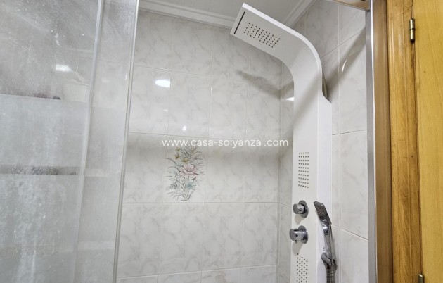 Resale - Apartment / flat - Torrevieja - Center