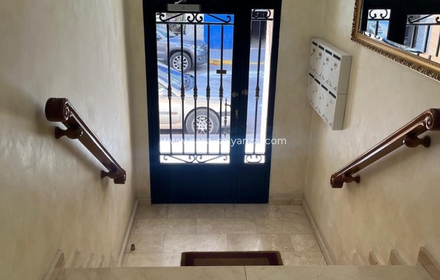 Resale - Apartment / flat - Almoradí - almoradi