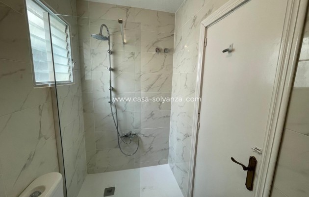 Reventa - Apartamento / piso - Torrevieja - Center