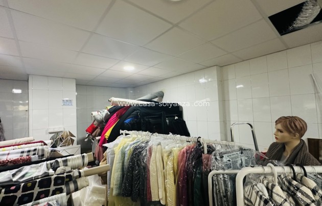 Resale - Commercial - Torrevieja - Costa Blanca