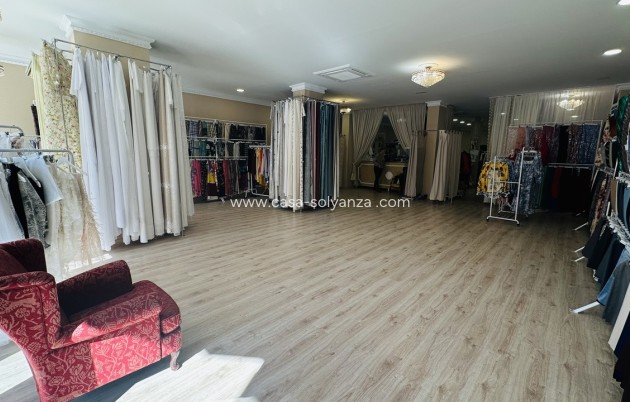 Resale - Commercial - Torrevieja - Costa Blanca