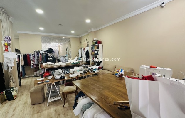 Resale - Commercial - Torrevieja - Costa Blanca