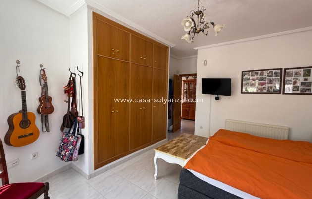 Revente - Villa - Orihuela Costa - Costa Blanca