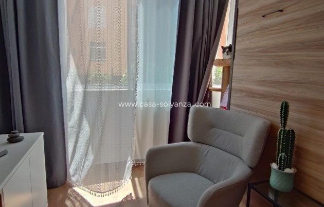 Revente - Appartement - Torrevieja - La Mata