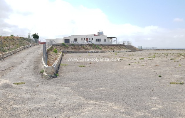 Wiederverkauf - Country Property/Finca - Los Montesinos