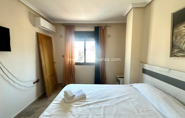 Wiederverkauf - Wohnung - Torrevieja