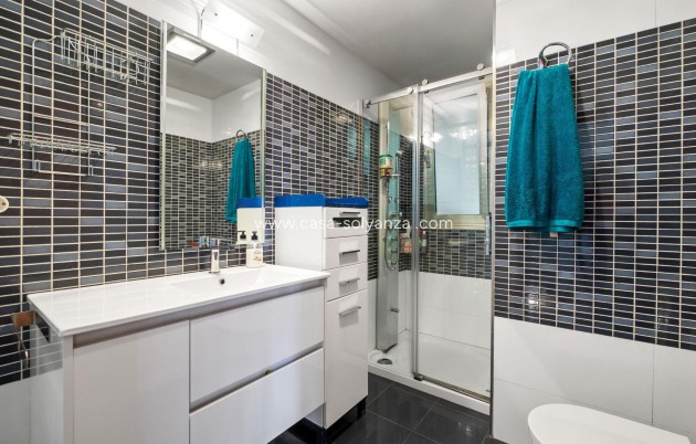 Herverkoop - Villa - Rojales