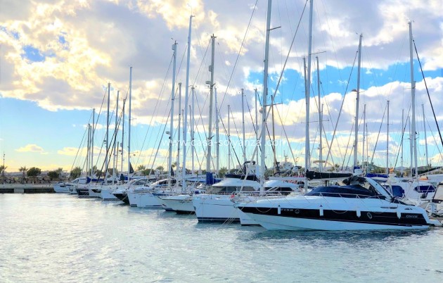 Revente - Appartement - Torrevieja - Center