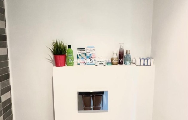 Revente - Maison de ville - Torrevieja - Aguas nuevas