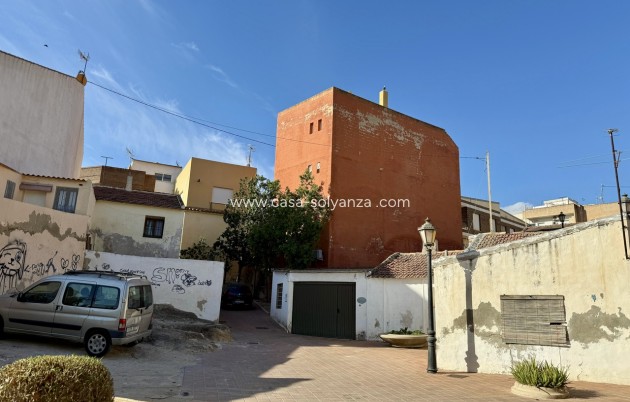 Revente - Commercial - San Miguel de Salinas - Inland
