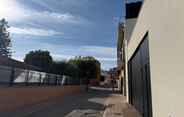 Revente - Commercial - San Miguel de Salinas - Inland