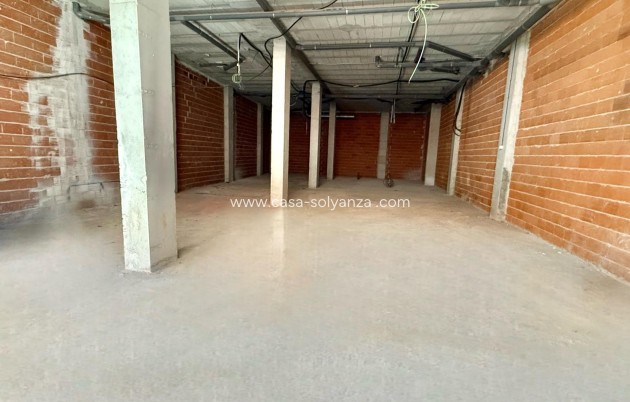 Revente - Commercial - Torrevieja - Paseo Maritimo
