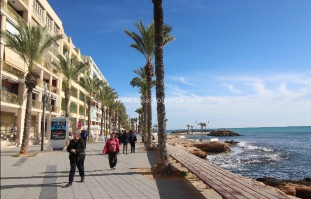 Revente - Commercial - Torrevieja - Paseo Maritimo