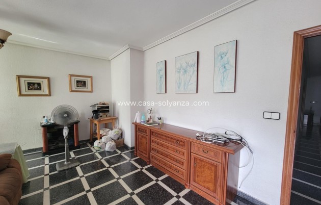 Reventa - Apartamento / piso - Torrevieja - Center