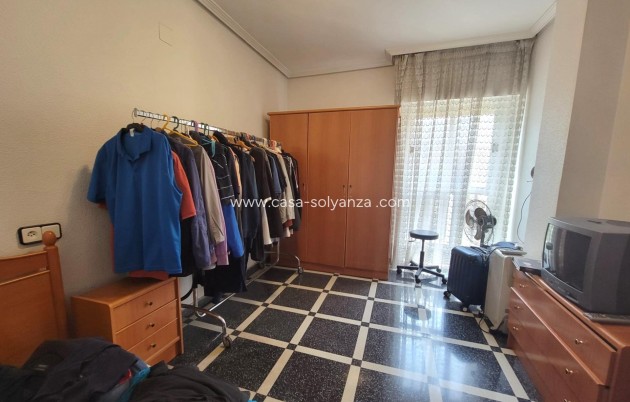 Reventa - Apartamento / piso - Torrevieja - Center