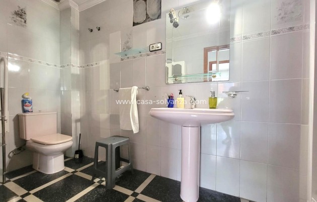 Reventa - Apartamento / piso - Torrevieja - Center