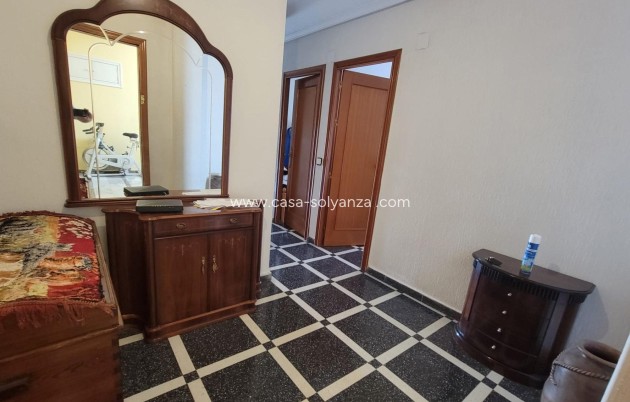 Reventa - Apartamento / piso - Torrevieja - Center