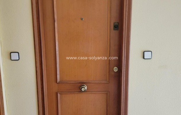 Reventa - Apartamento / piso - Torrevieja - Center