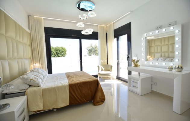 Revente - Villa - San Miguel de Salinas - Inland