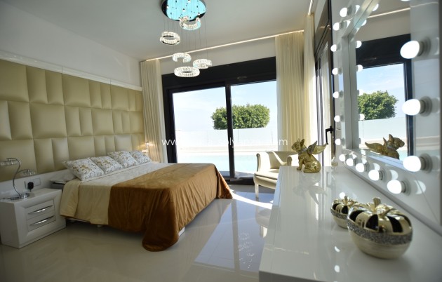 Revente - Villa - San Miguel de Salinas - Inland