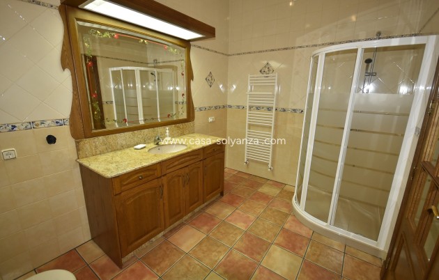 Revente - Country Property/Finca - La Matanza - Inland