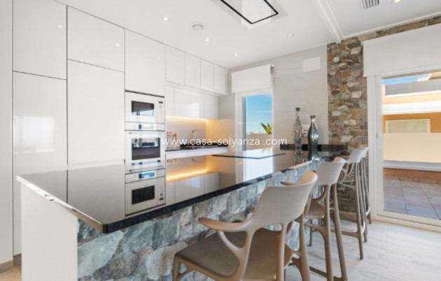 Resale - Apartment / flat - Pilar de la Horadada - Costa Blanca