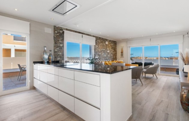 Resale - Apartment / flat - Pilar de la Horadada - Costa Blanca