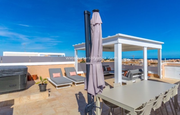 Resale - Apartment / flat - Pilar de la Horadada - Costa Blanca