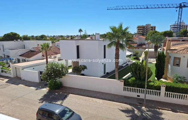 Revente - Appartement - Orihuela Costa - La Zenia