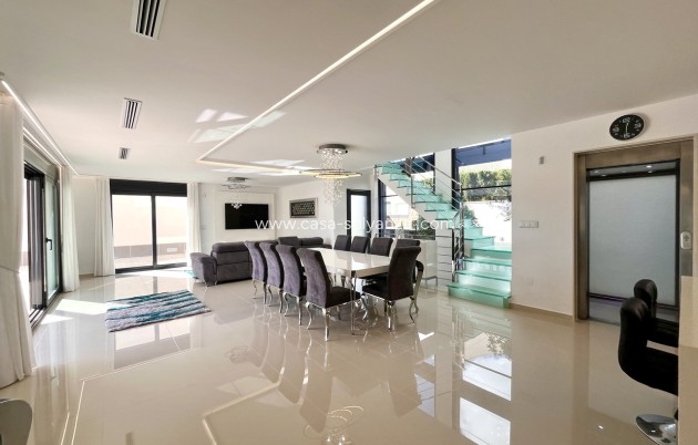 Revente - Villa - San Miguel de Salinas - Inland