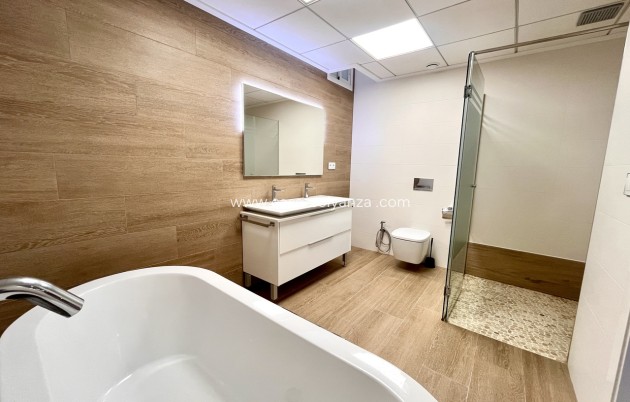 Revente - Villa - San Miguel de Salinas - Inland