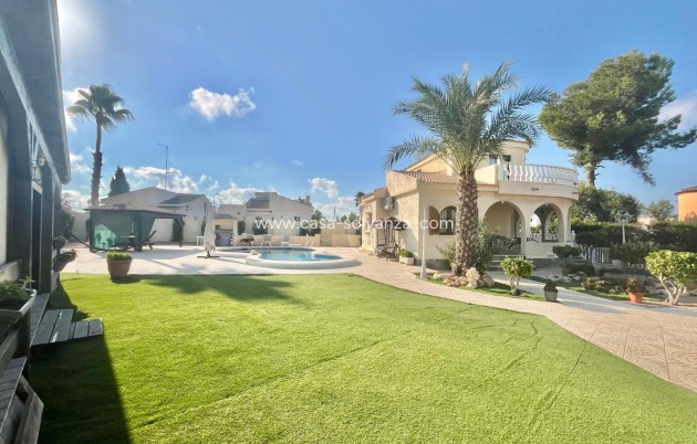 Revente - Villa - Torrevieja - San Luis