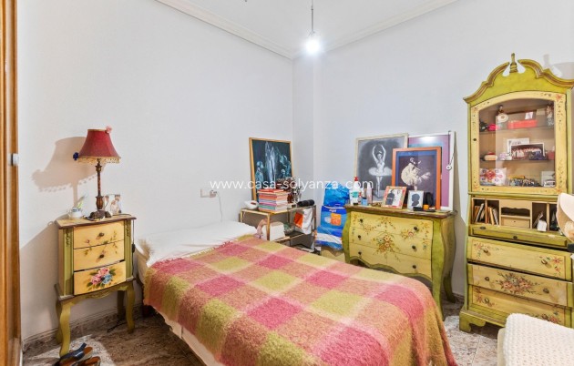 Revente - Appartement - Torrevieja - Center